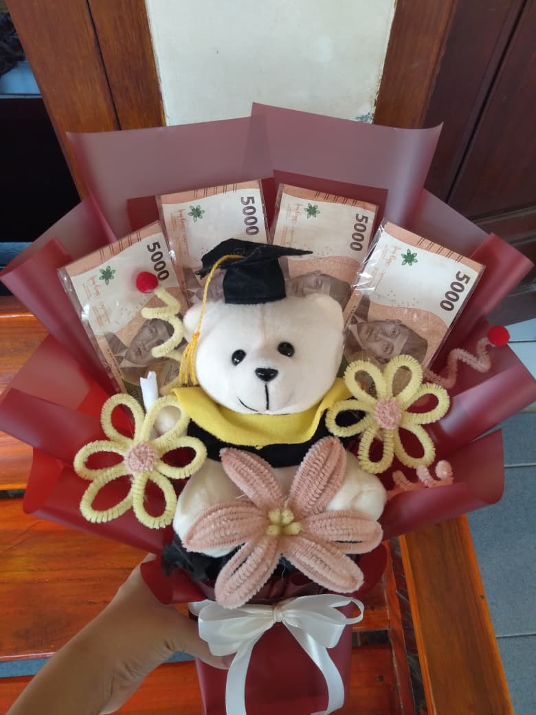 Bouquet Uang Wisuda Boneka Beruang / Hadiah Kelulusan / Money Bouquet Murah Berkualitas